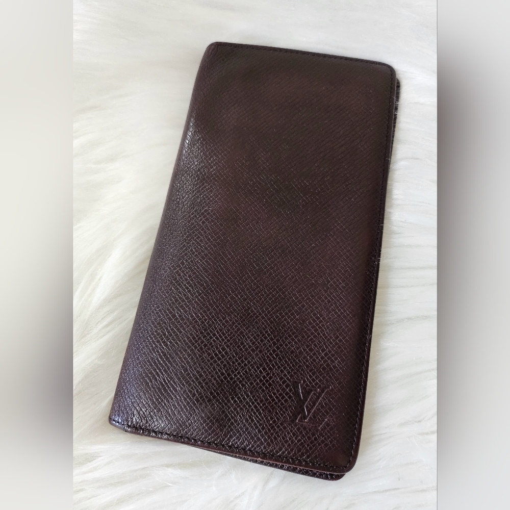 🤎 LV Taiga Brazza Wallet 🤎